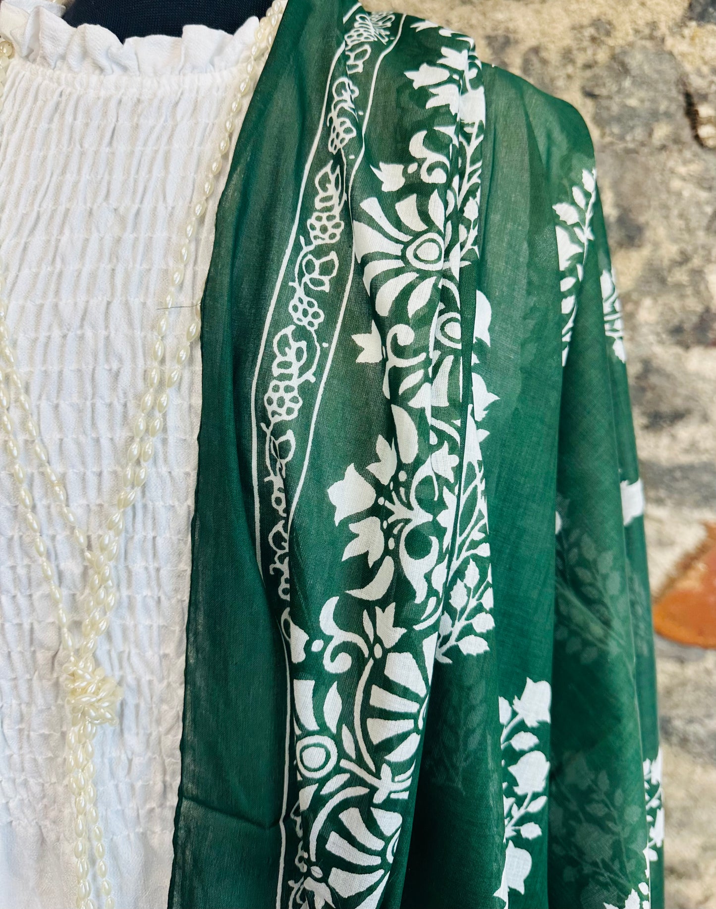 Forest green ornate wrap