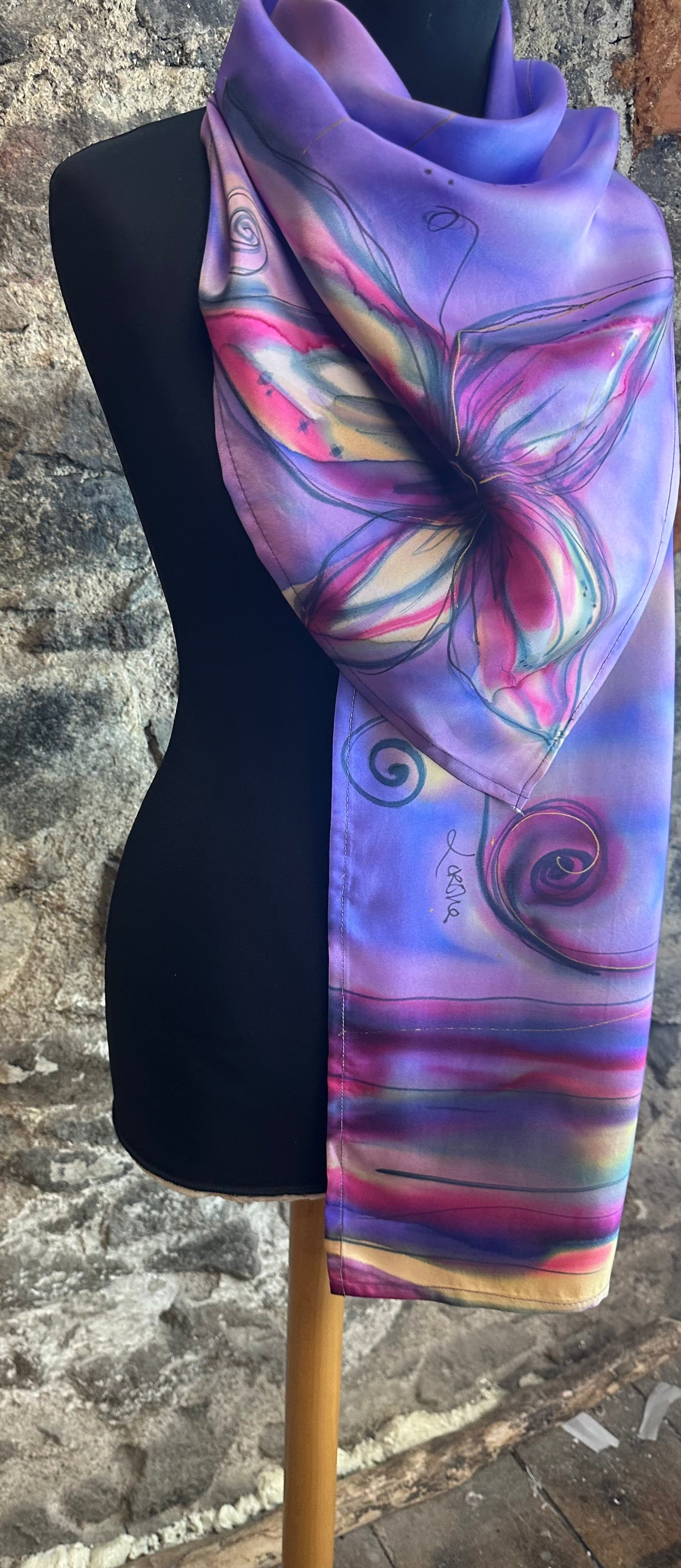 Lorshadesign Handpainted silk scarfs