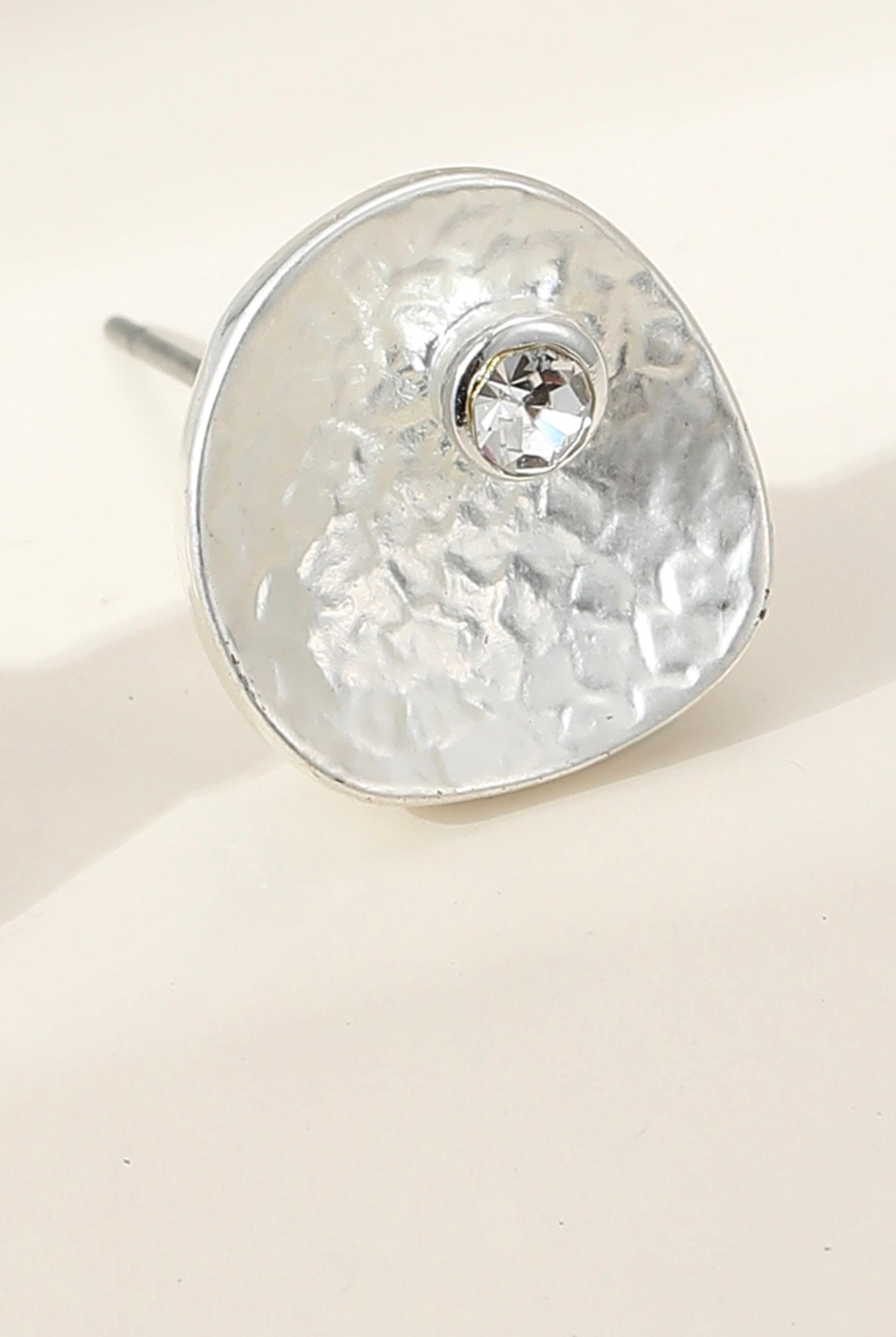 Beautiful delicate gift box earrings