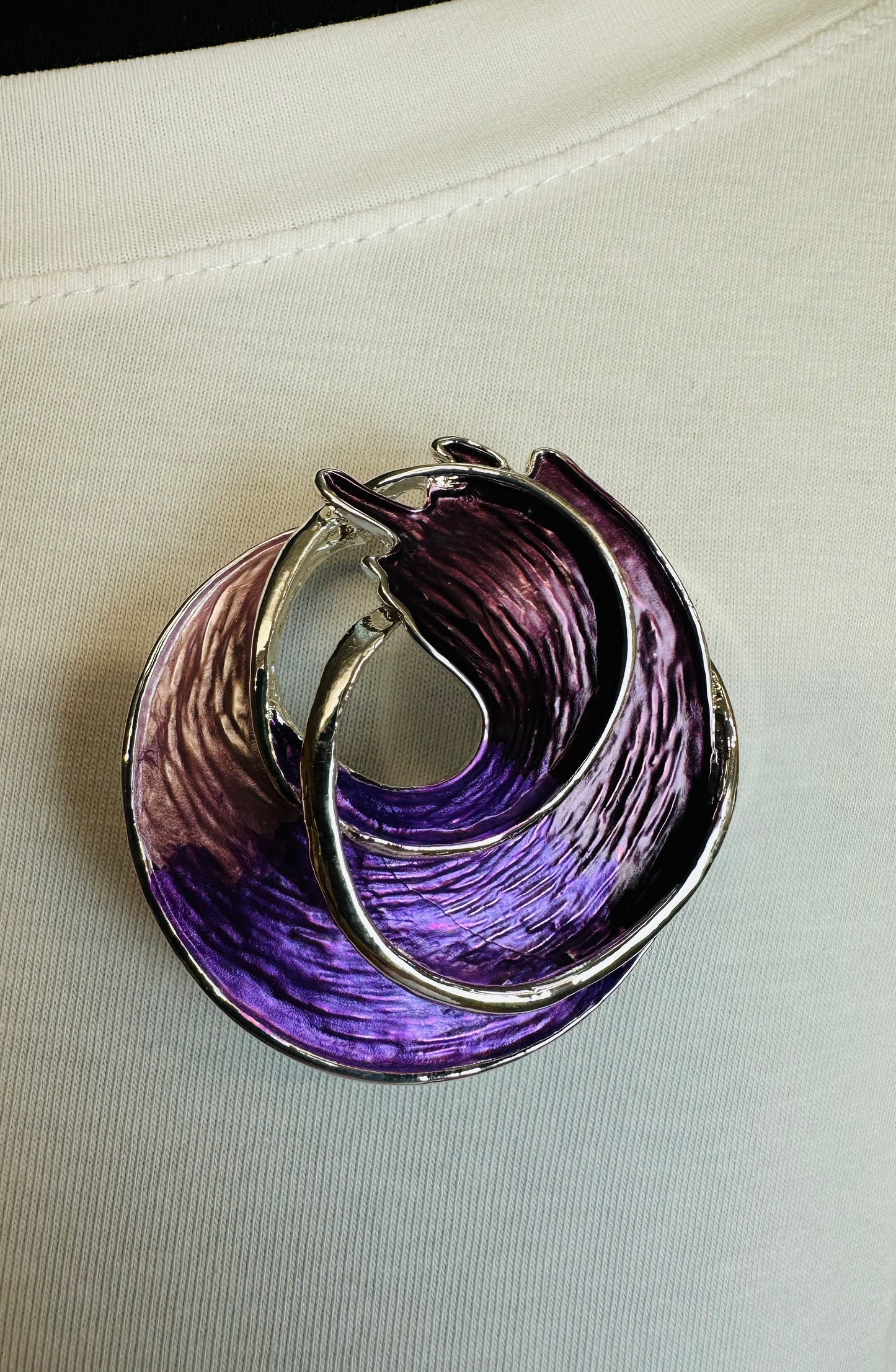 Celtic wave magnetic brooch collection