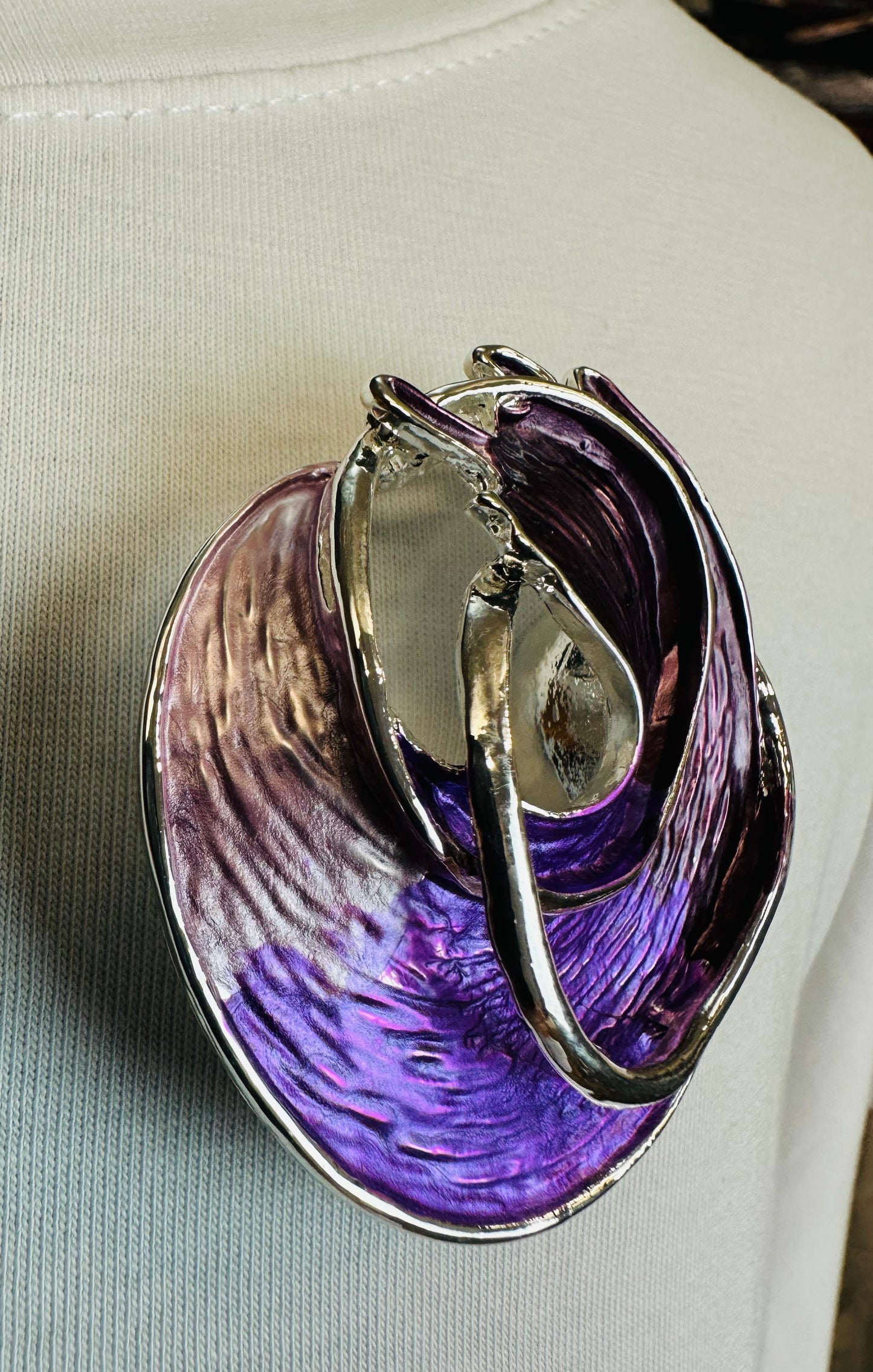 Celtic wave magnetic brooch collection