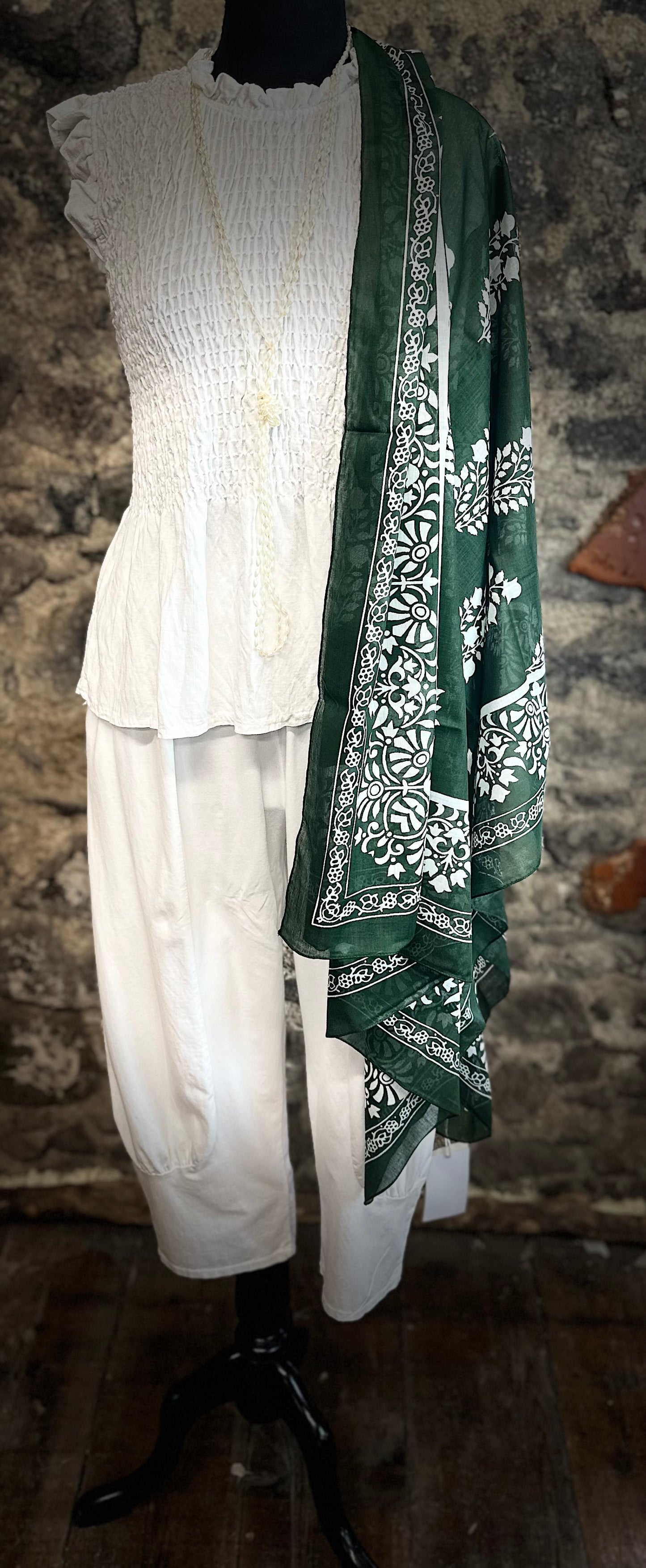 Forest green ornate wrap
