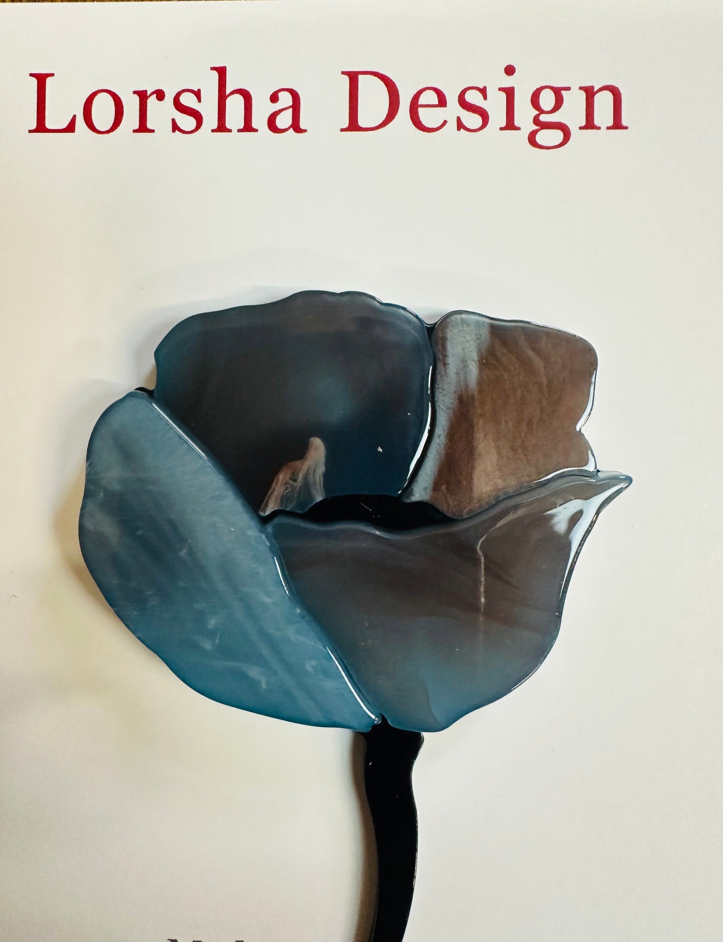 Statement Magnetic brooch