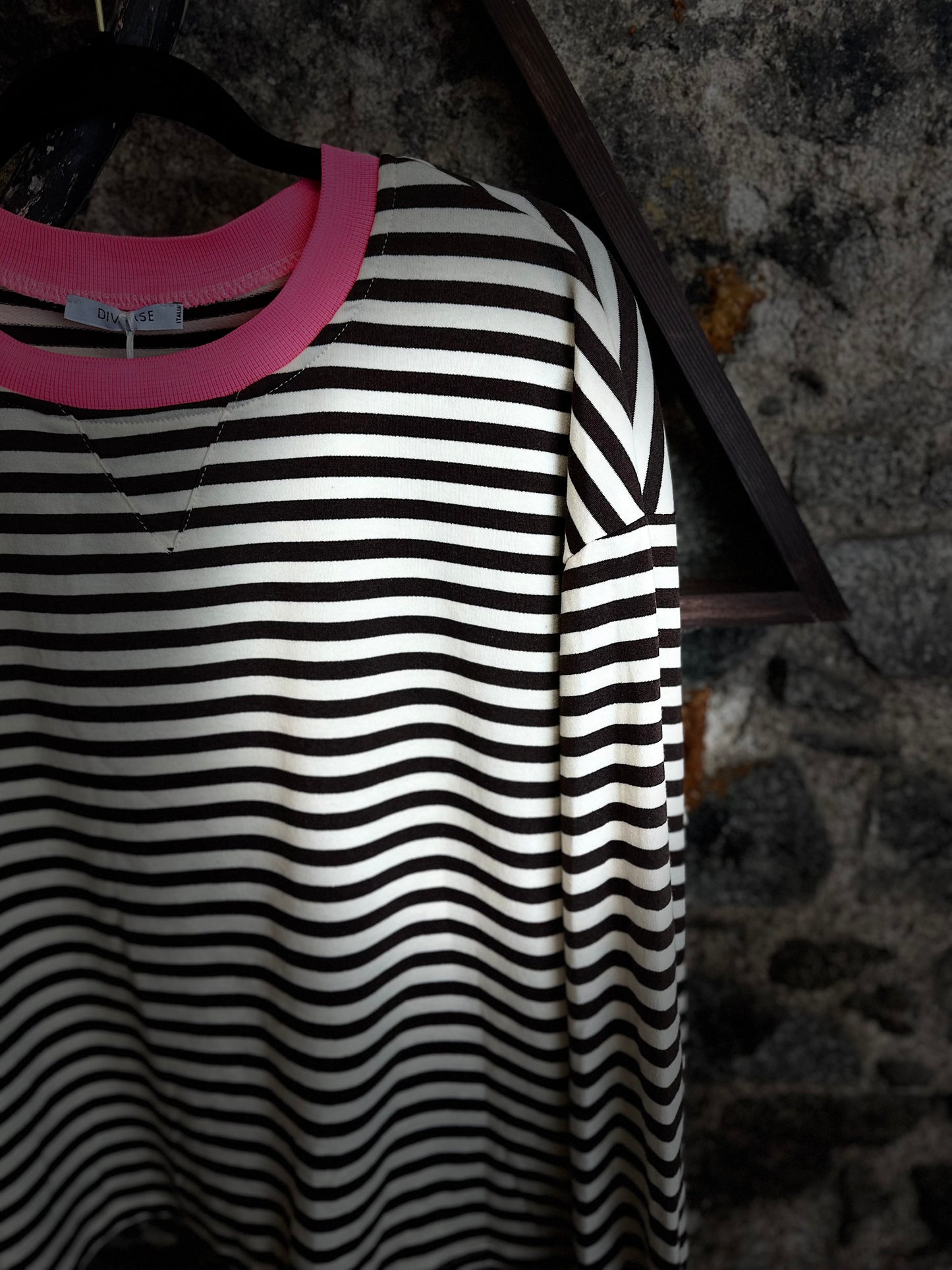 “Misty “ chocolate brown and bright pink Italian casual sweatshirt