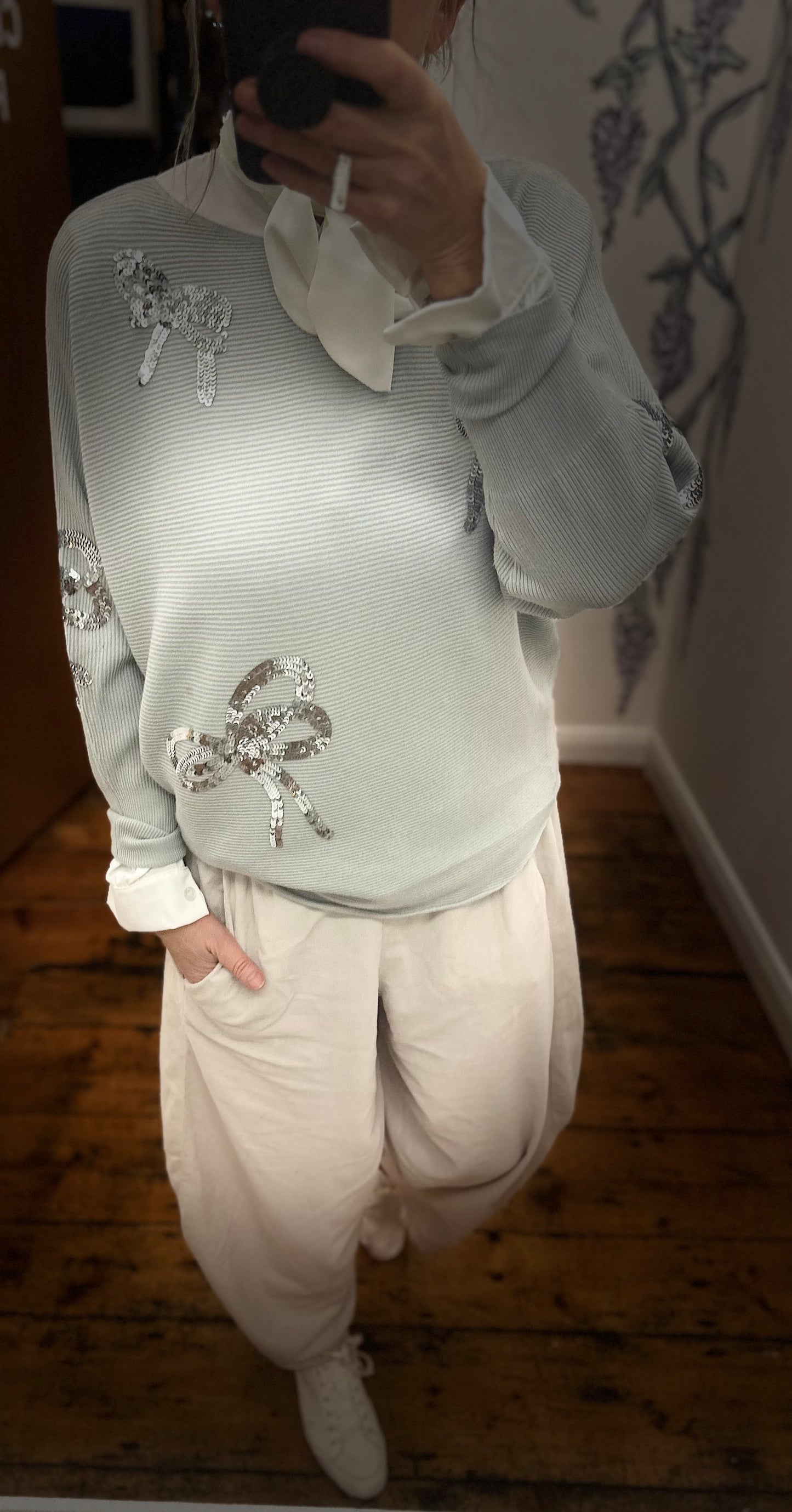 “Jez” dove grey sequin bow Italian knit