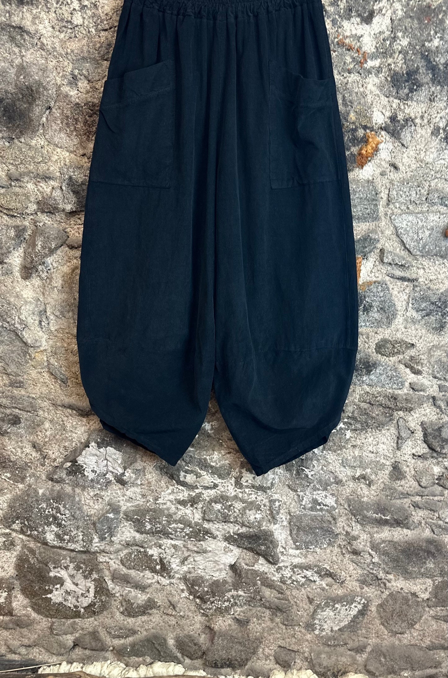 “Toni “ Ebony Black Italian needle corduroy cocoon cullottes