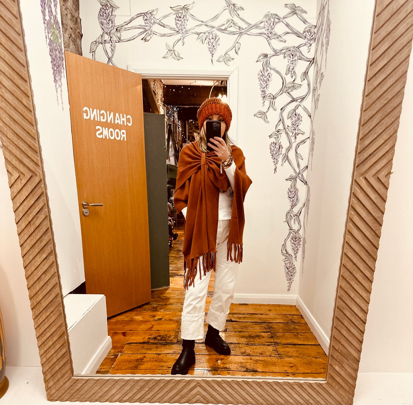 “Chelsea “ country rust cosey loop stole wrap