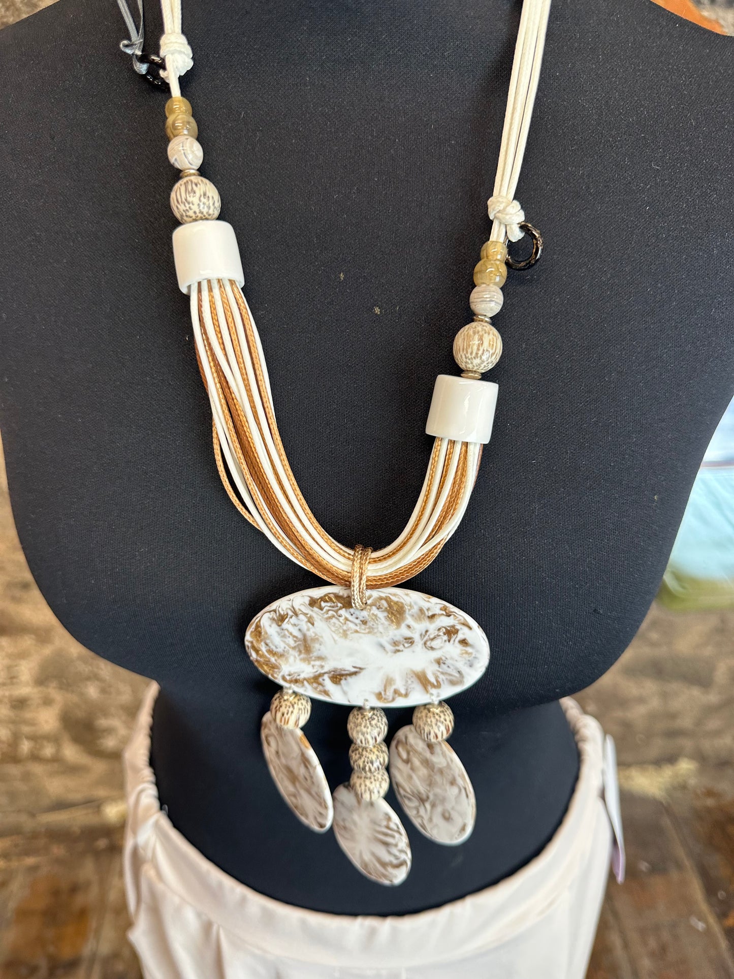Lorsha statement neckpiece