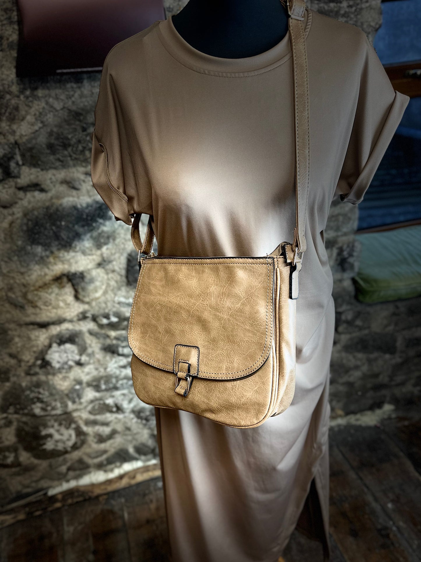 “Annie “ vegan caramel satchel bag