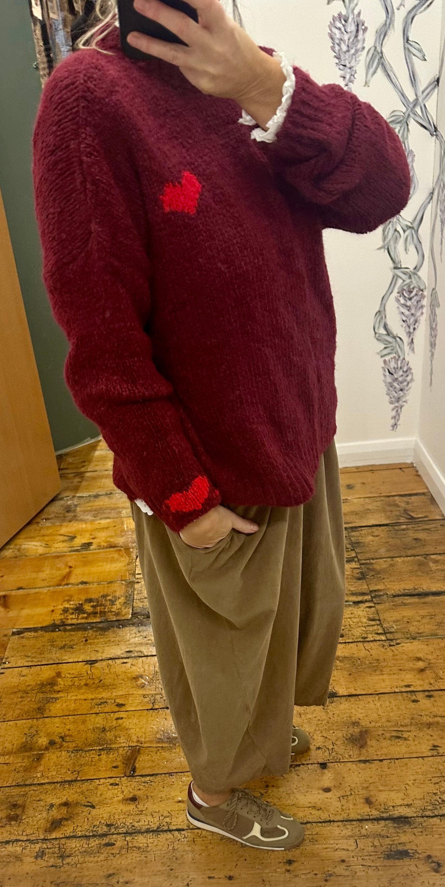 “Evie “ Bordeaux Italian loose knit little heart knit