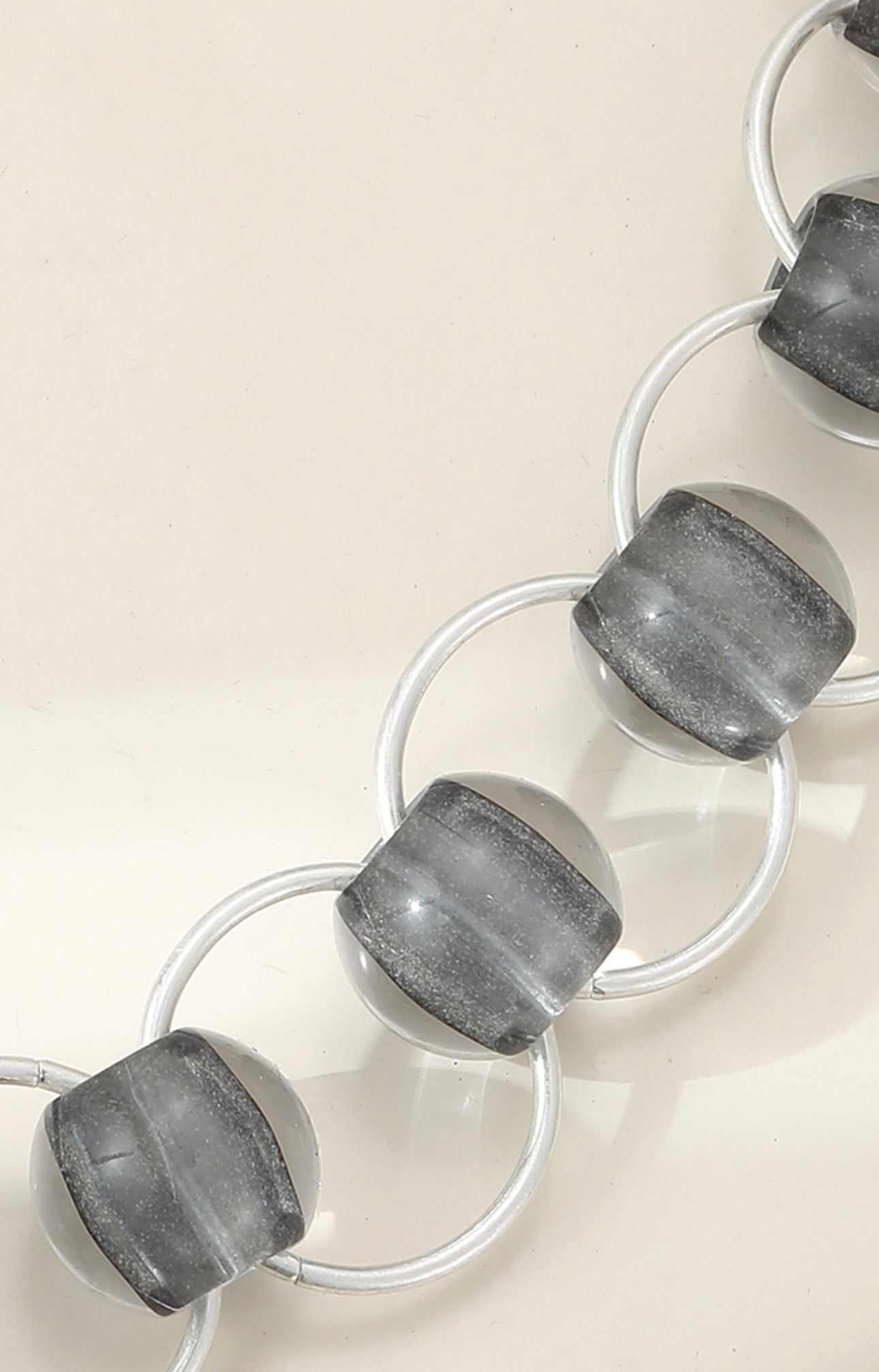 Short interlinked silver and grey resin bead statement neckpiece
