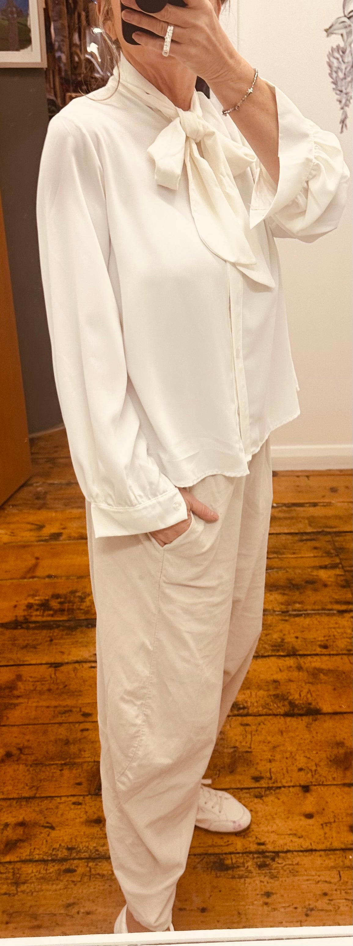 “Alicia “ Ivory pussy bow shirt