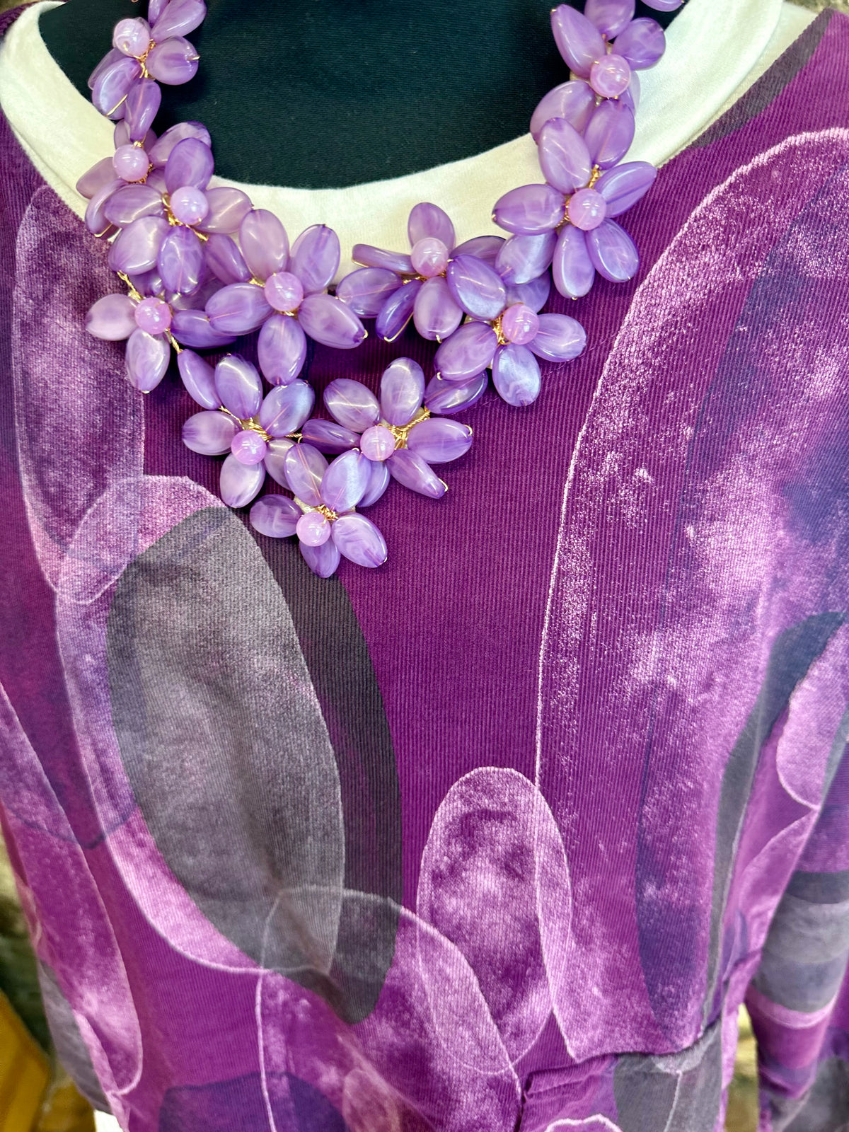 Hydrangea lilac neckpiece