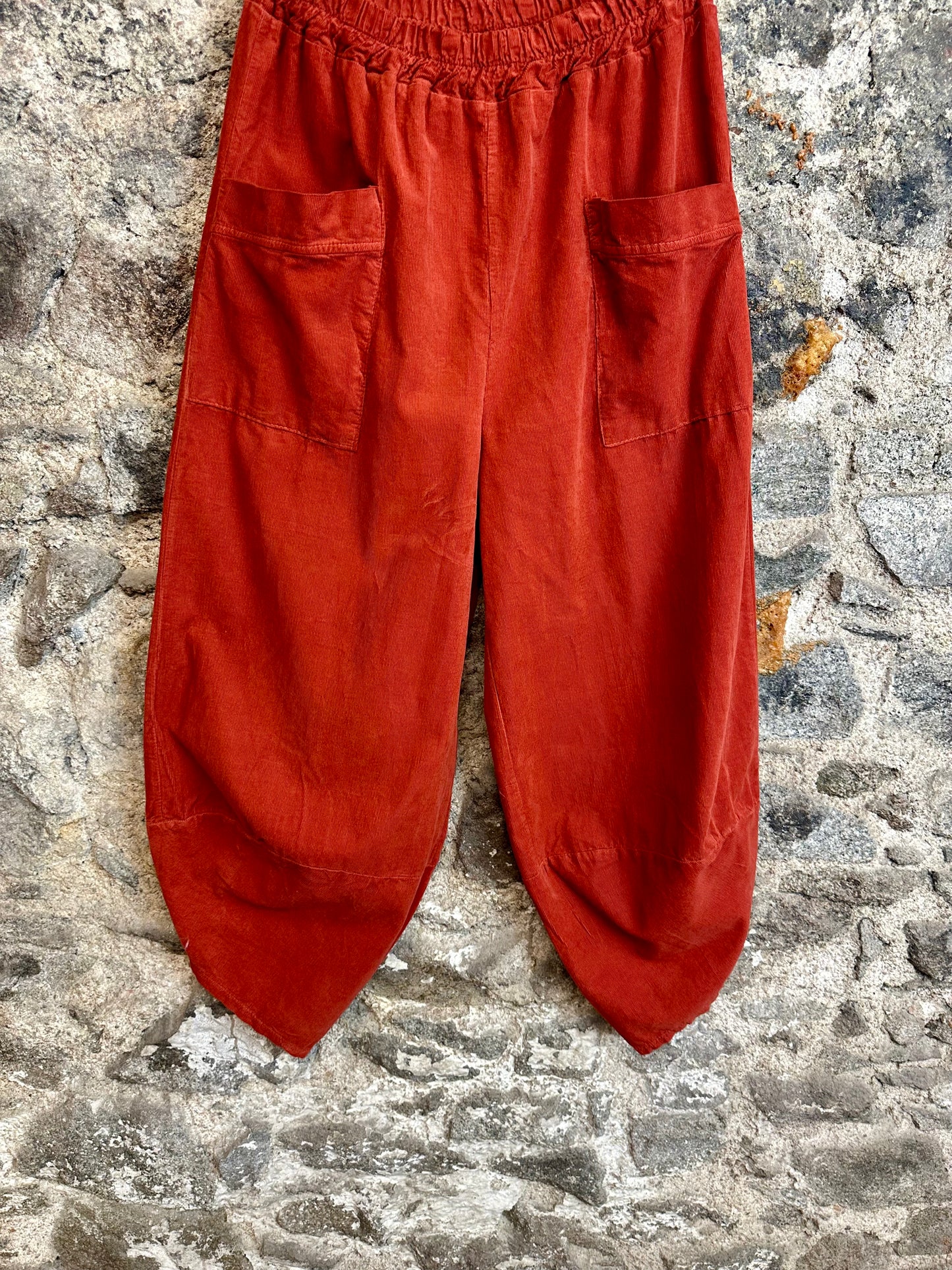 “Toni” autumn rust Italian needle corduroy cocoon culottes
