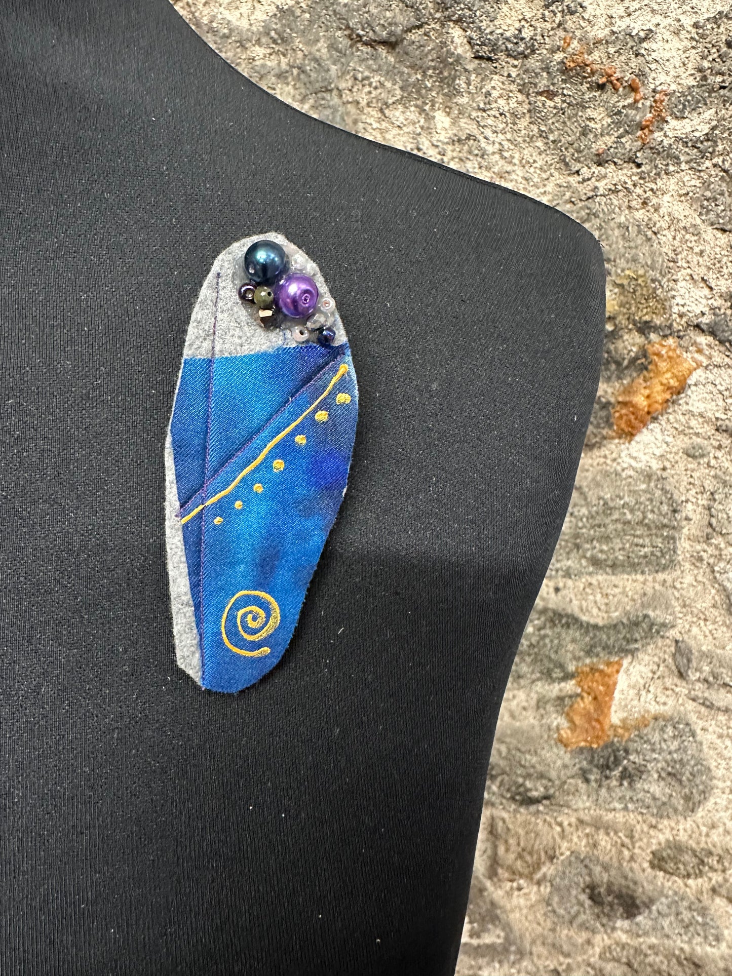 Lorsha design Handpainted silk brooch pins