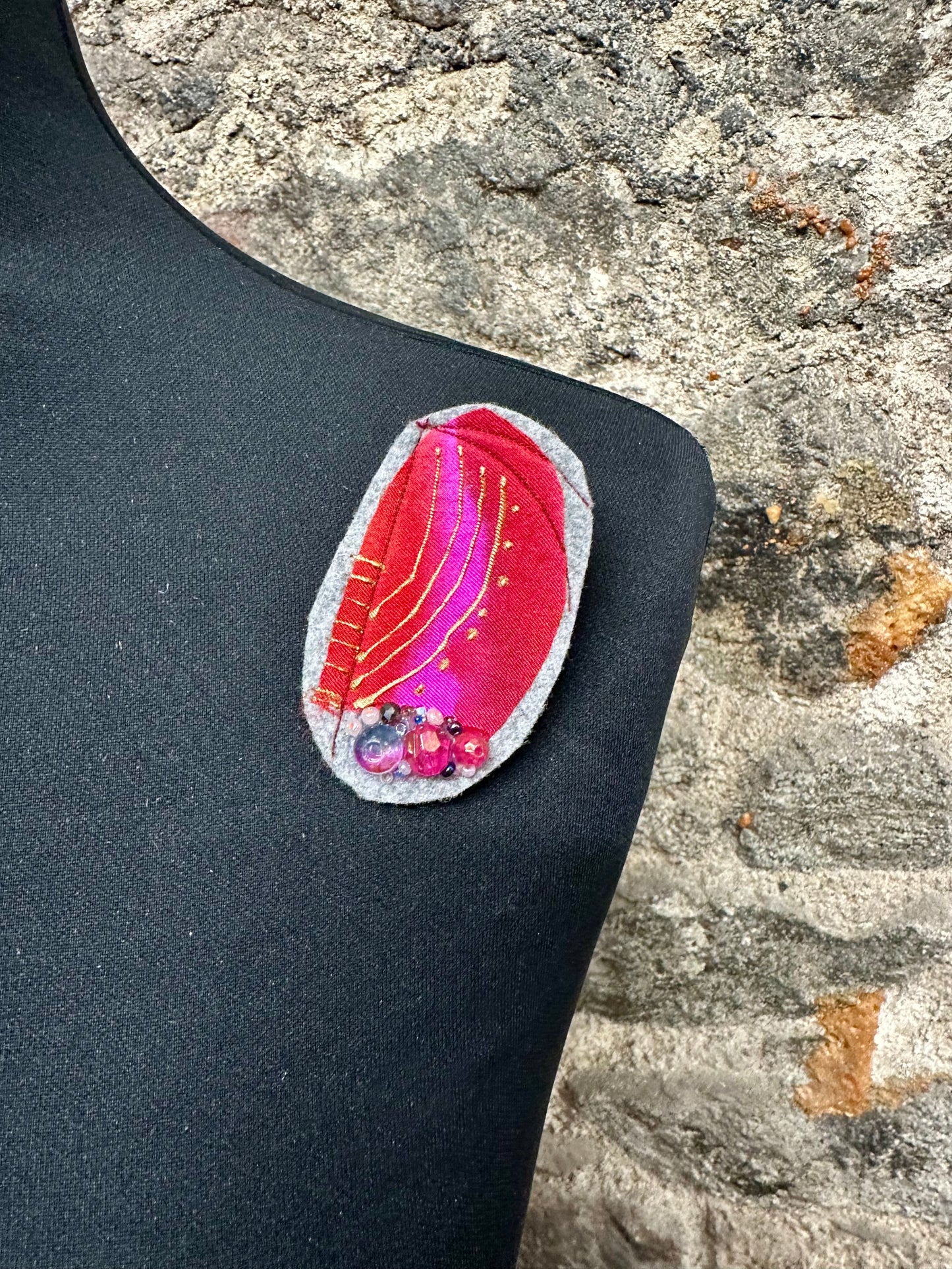 Lorshadesign Handpainted silk brooch pin