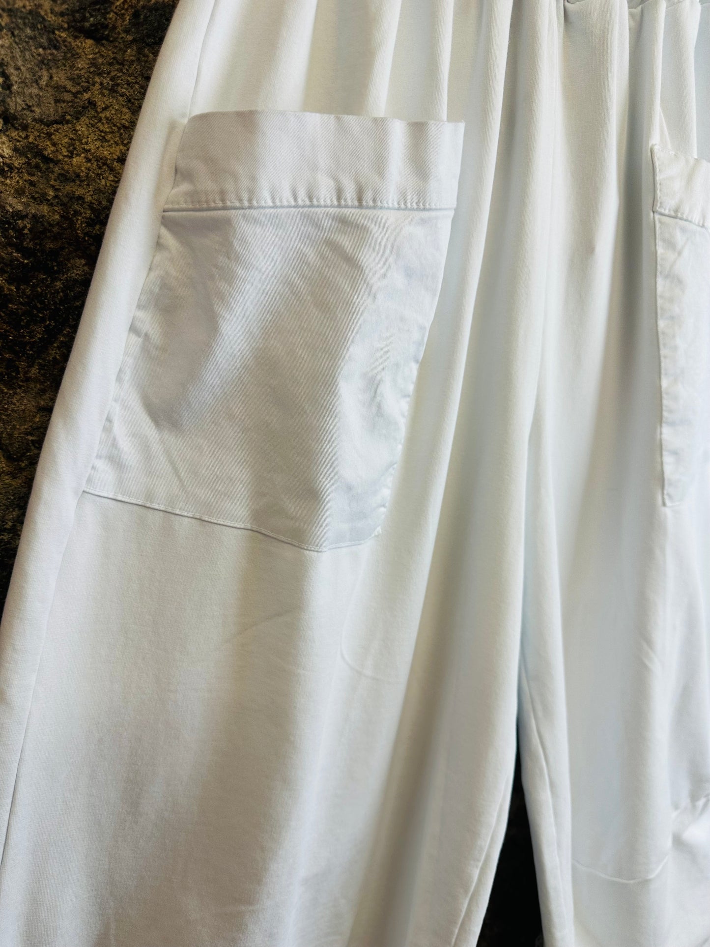 “Chrissie” white Italian bucket pocket jersey cotton trousers