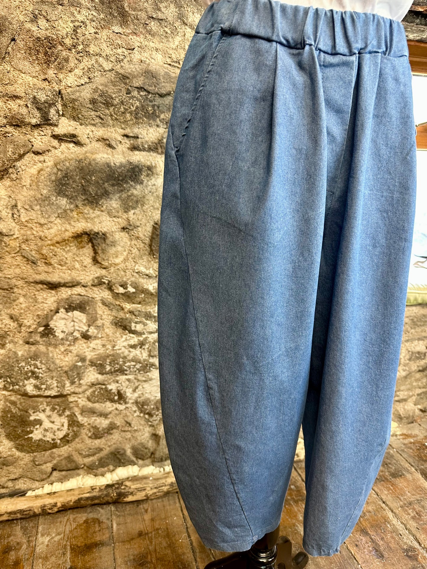 “ Inga “ denim Italian barell leg cullottes