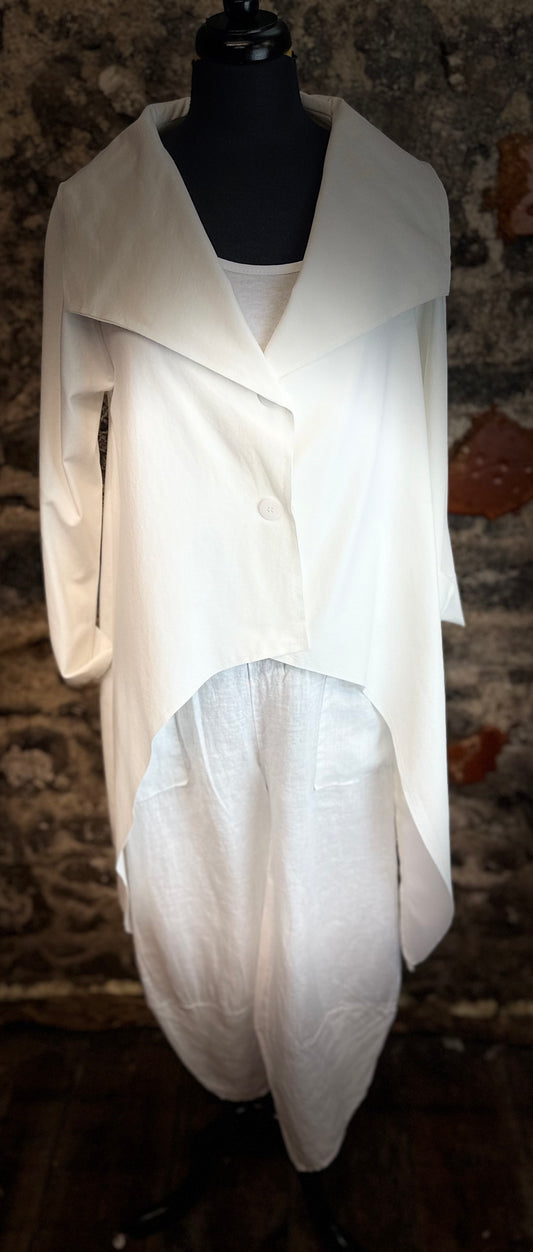 “Mira “ Italian unusual dipped hem jacket cream
