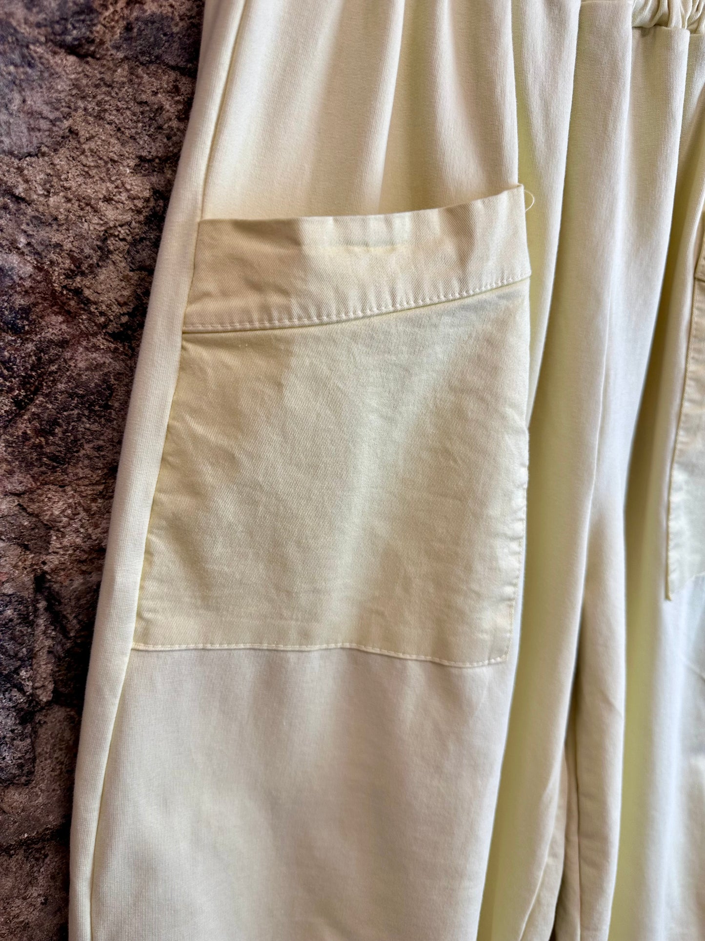 “Chrissie “ lemon Italian cotton and jersey Italian cocoon pants