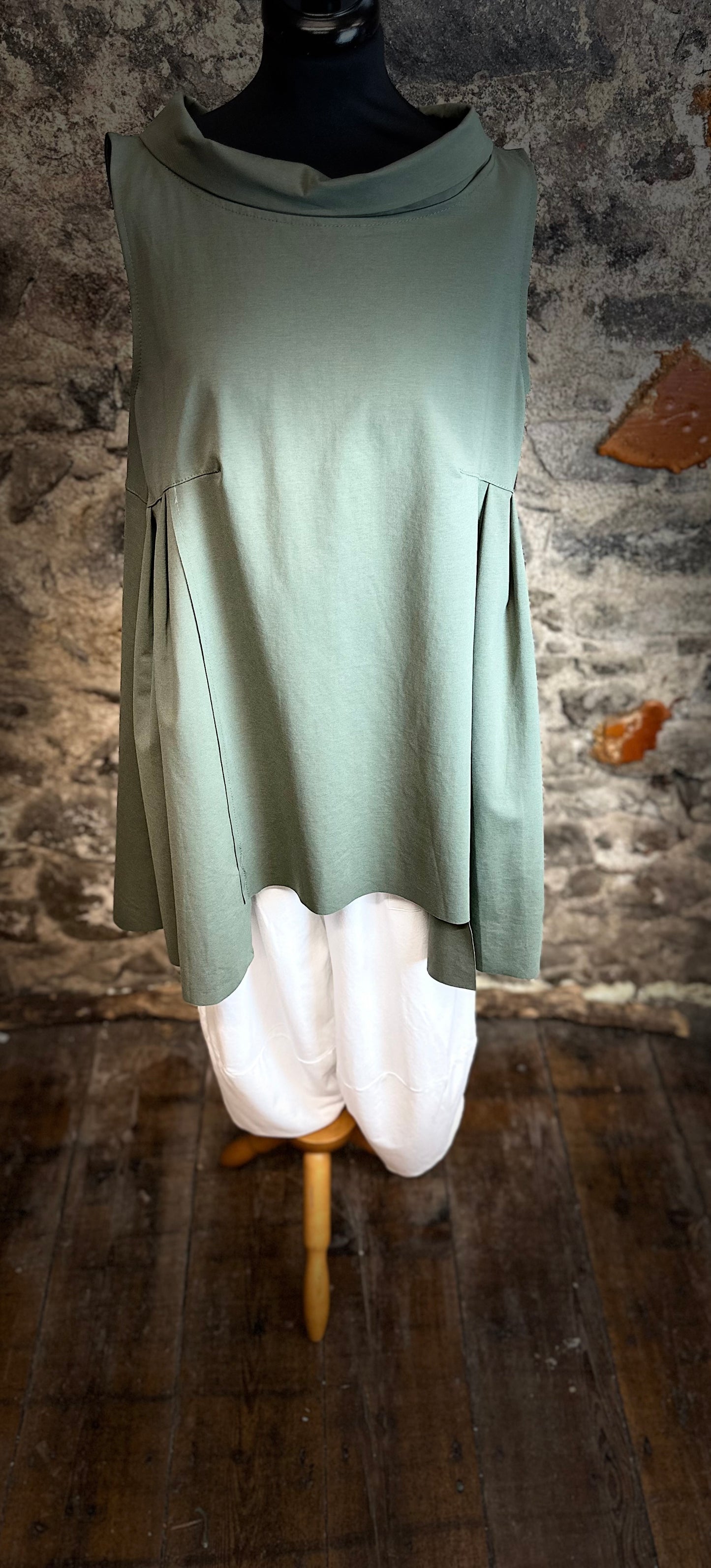 “Farrah” Italian sage green hi lo tunic