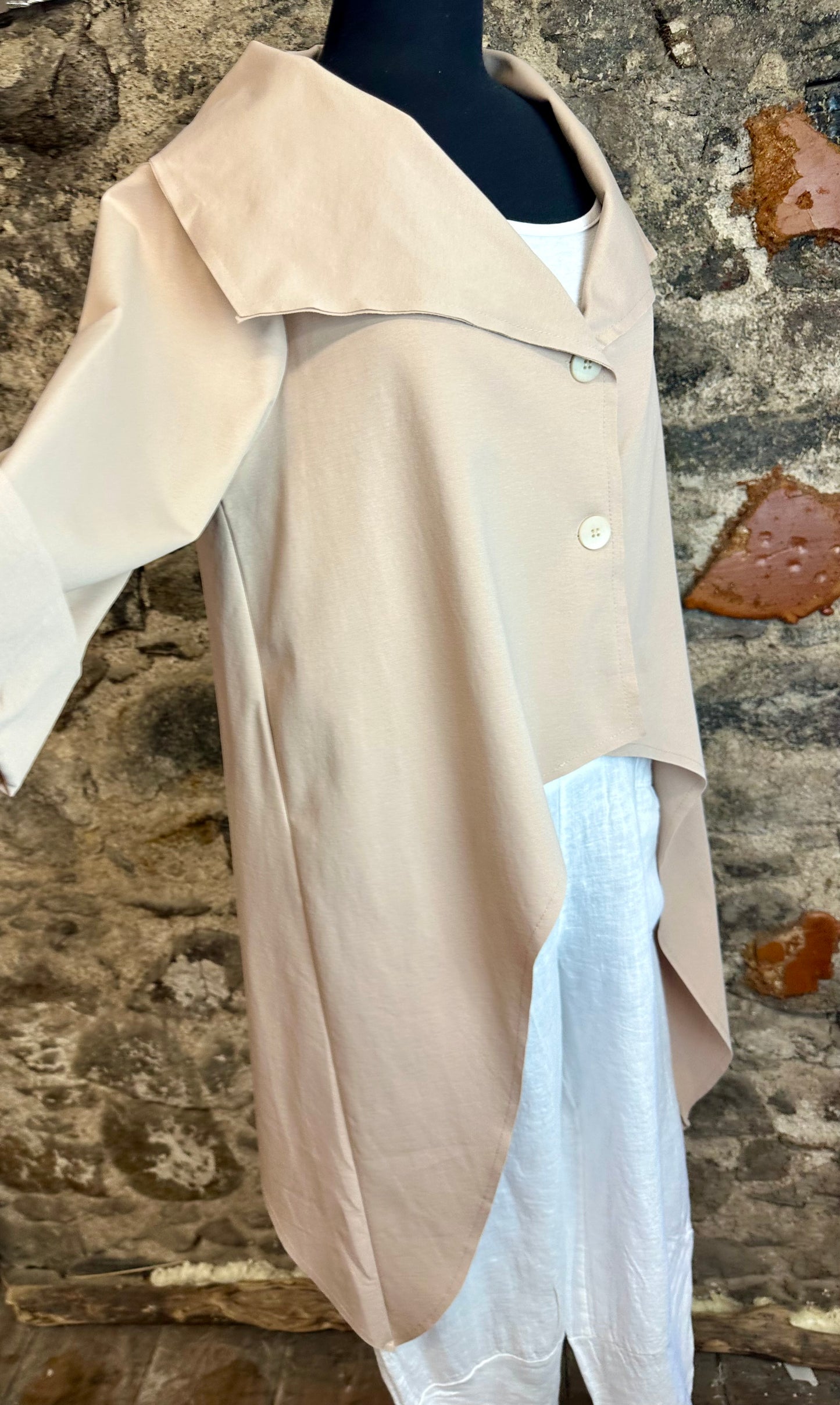 “Mira “ Italian dipped hem asymmetric jacket baileys cream