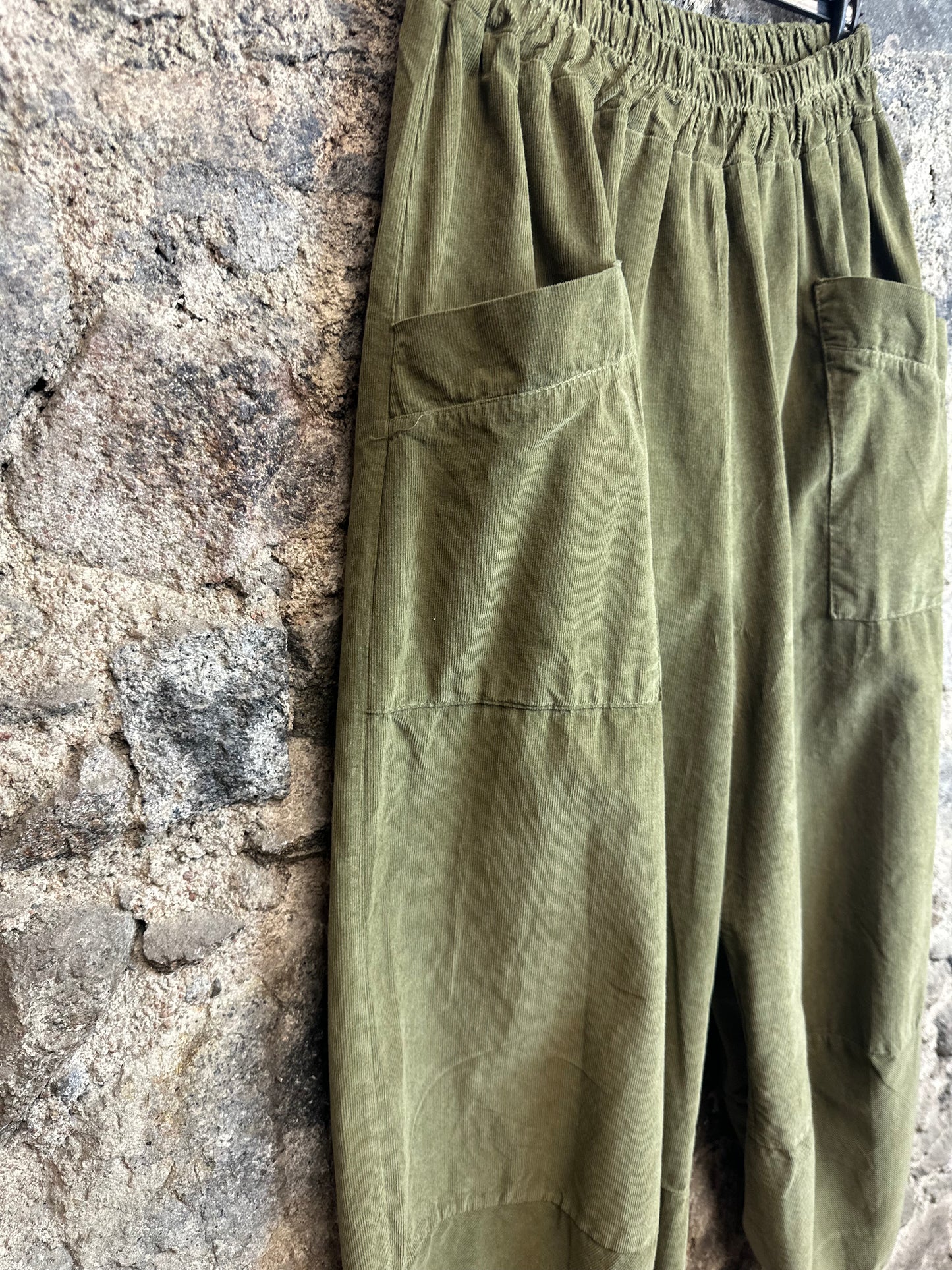 “Toni “ sage forest green Italian pin corduroy cocoon cullottes