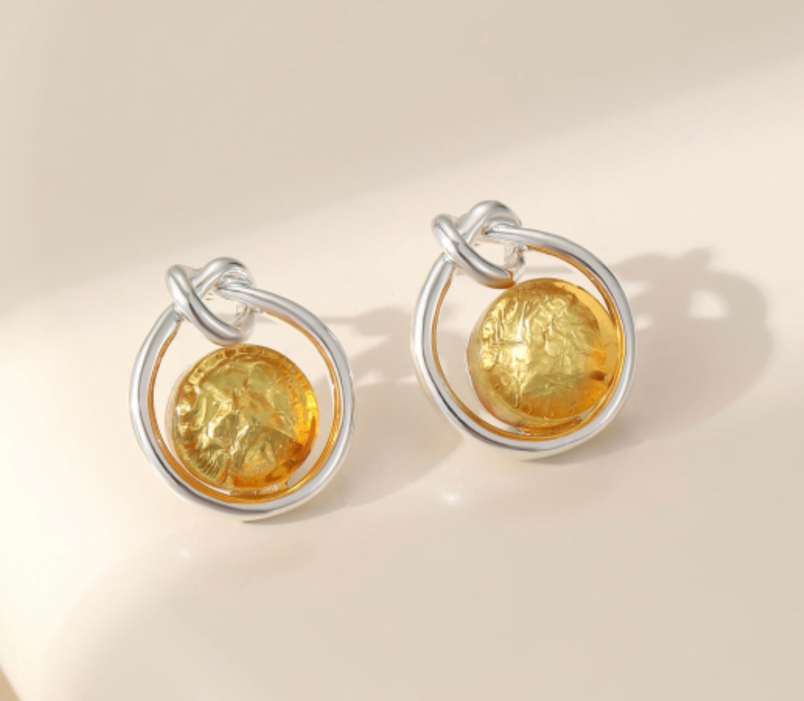 Sunshine statement delicate necklace