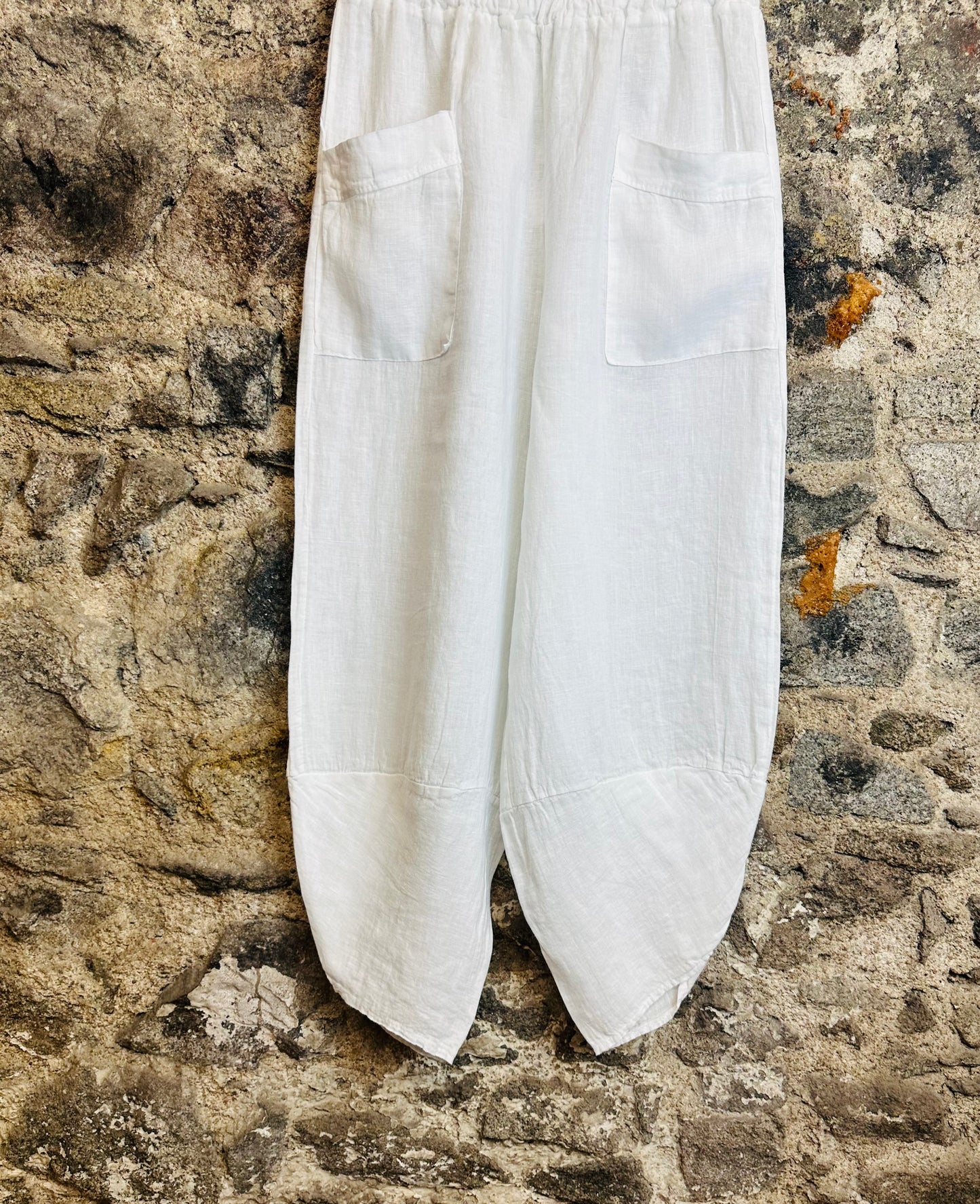 “Sam “ white Italian linen deep pocket cullottes