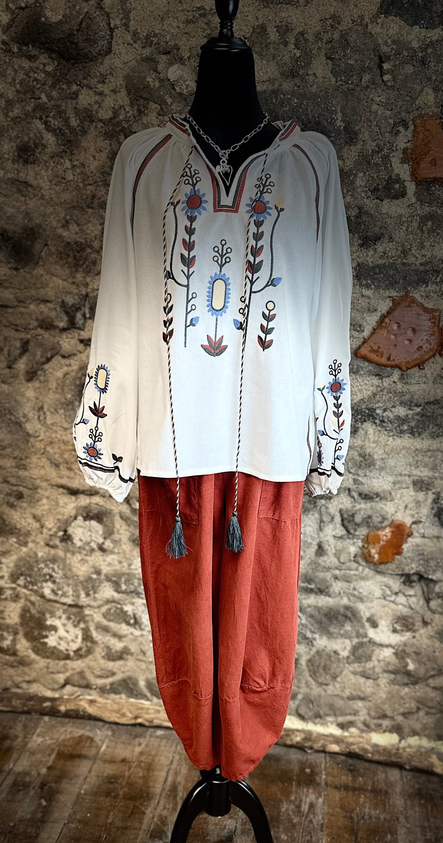 “Aida “heavy cotton Italian embroidered peasant shirt