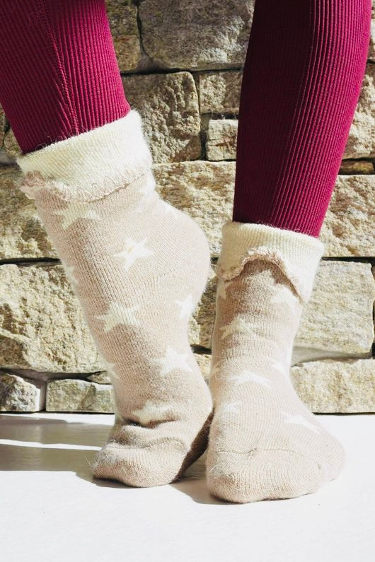 “Coseys “socks one size