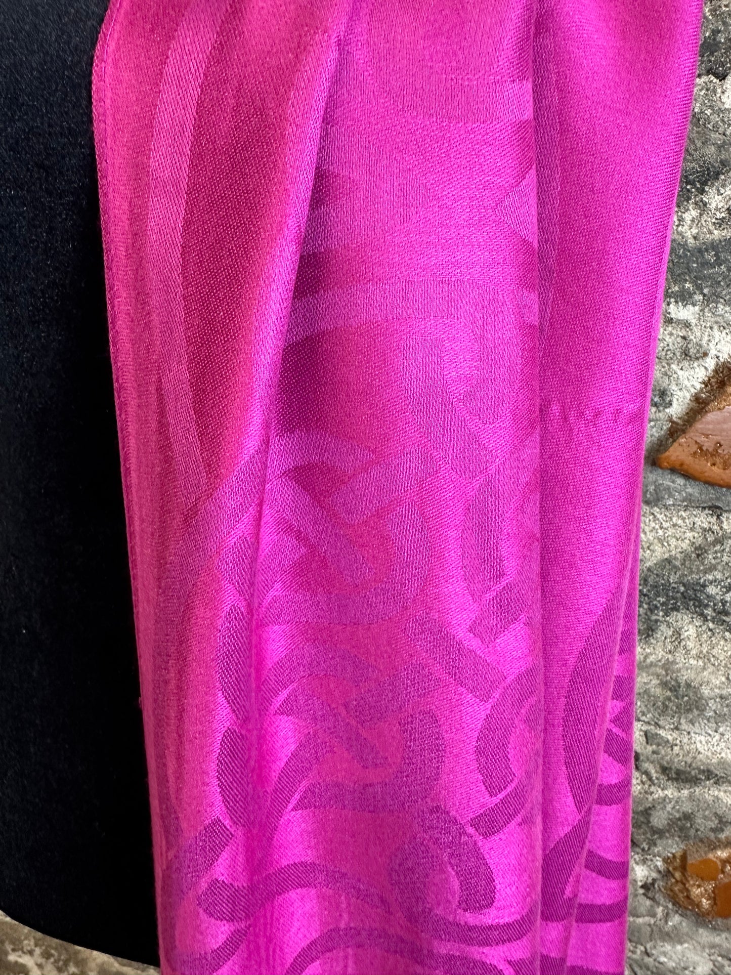 Fuschia heritage Irish designed knotwork pashmina