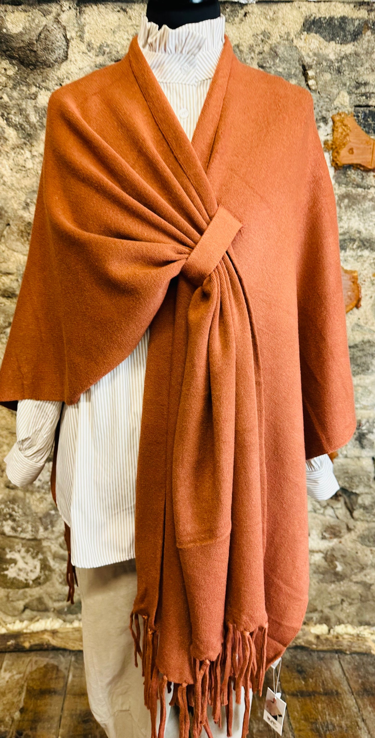 “Chelsea “ country rust cosey loop stole wrap