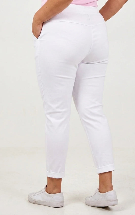 “Shelly” large -xl one size Italian stretch whit cotton trouser