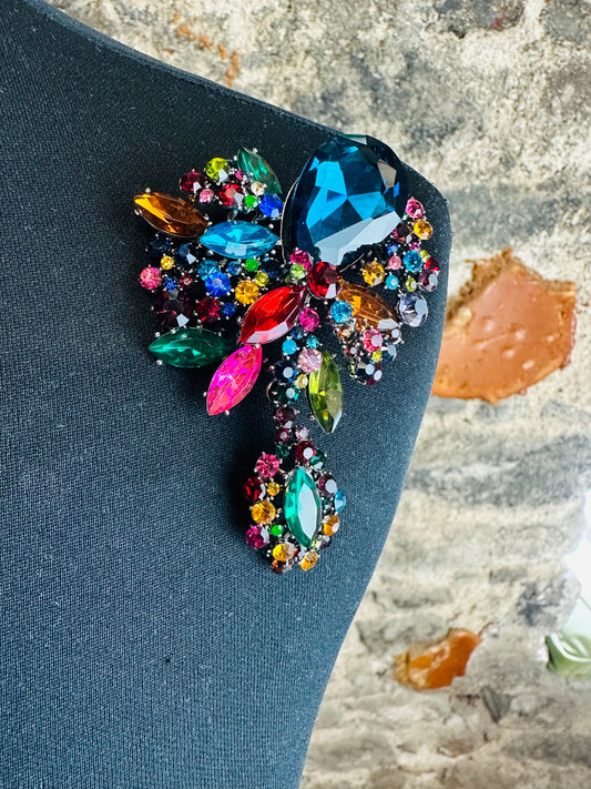 “Bejewelled “ pin brooch