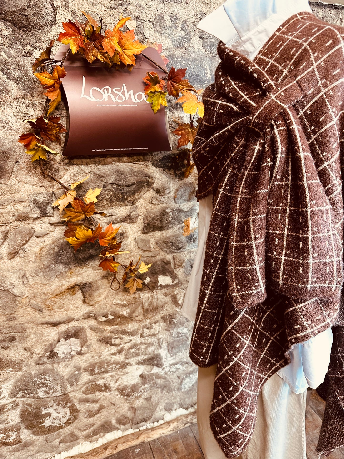 “Améile “ chocolate wrap stole