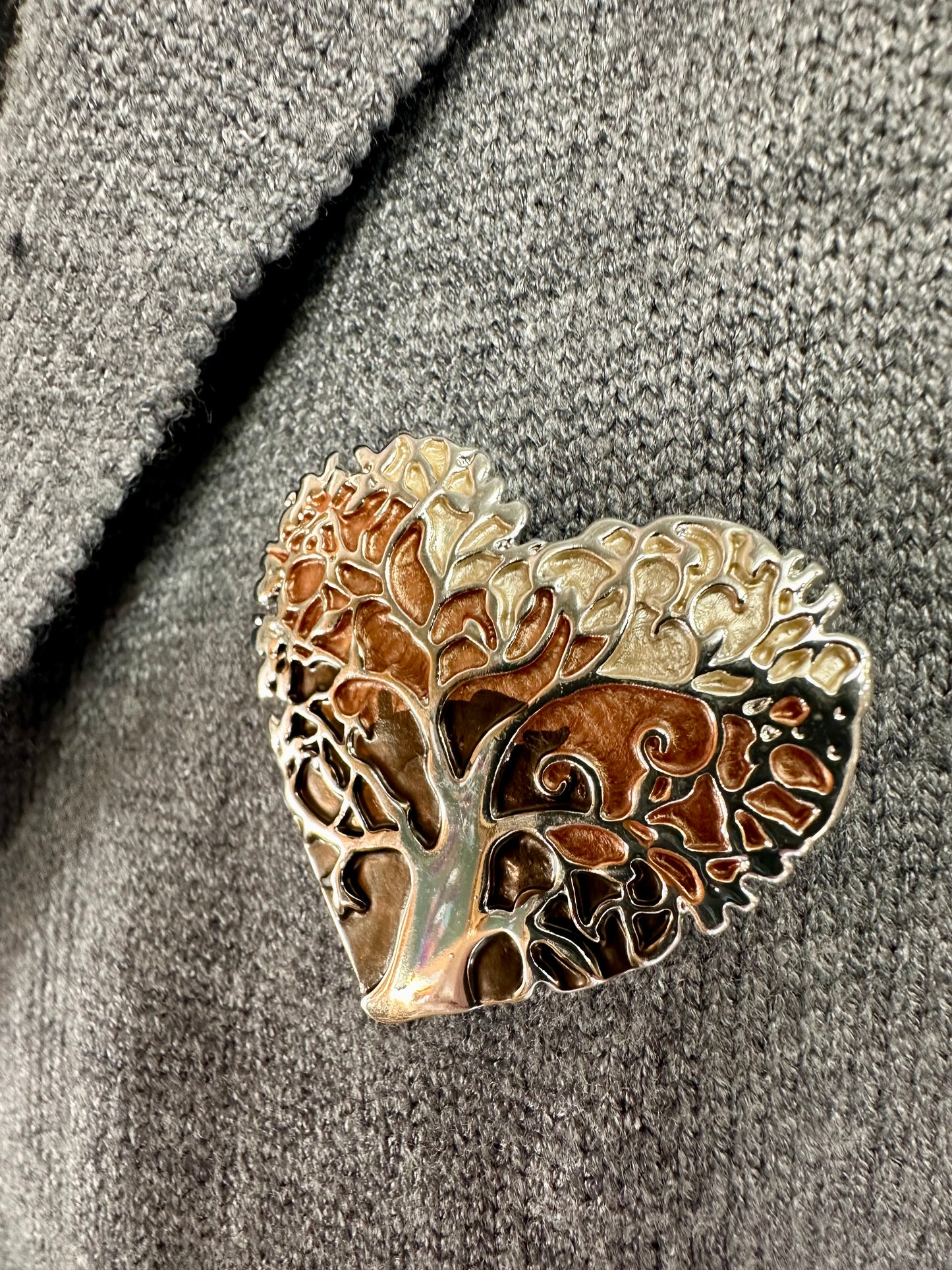 Tree heart nickel free magnetic brooch