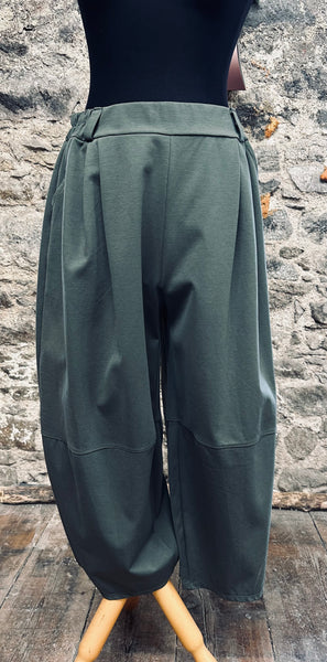 “Evie “ Italian olive green cocoon trouser