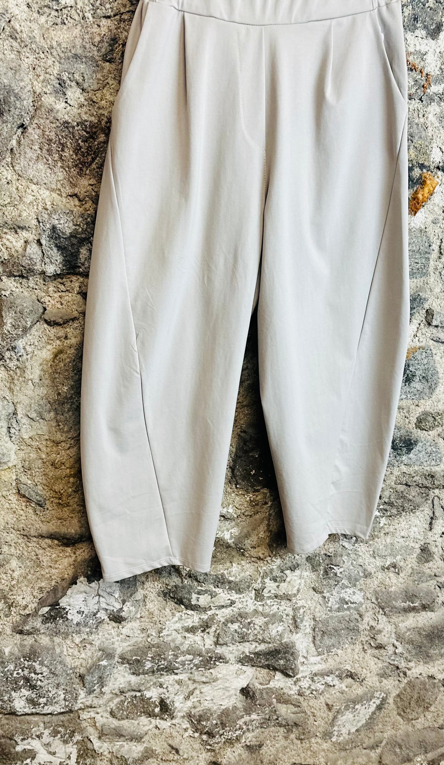 “Lottie”barrel leg Italian cocoon trouser beige mocha