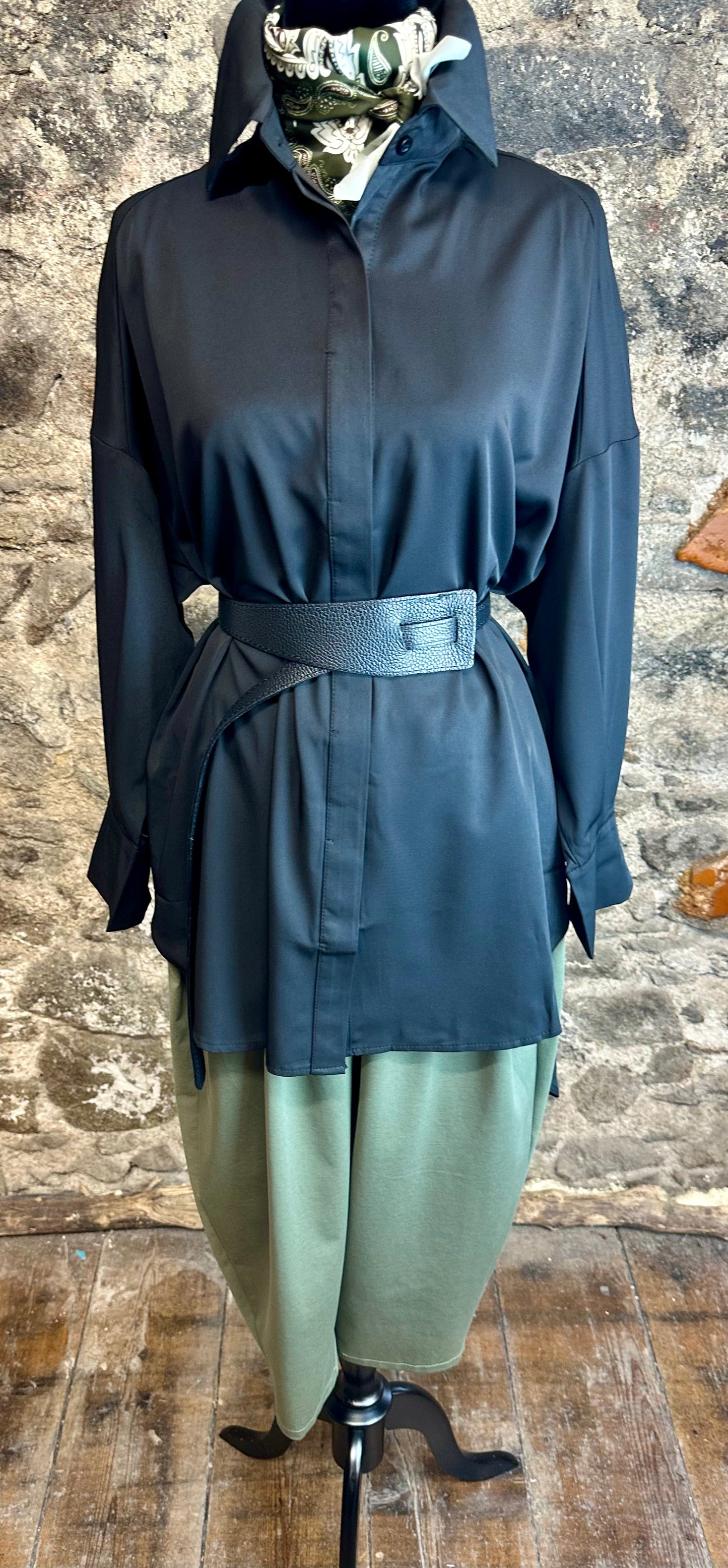 “Mabel “ Ebony Italian hi lo dress shirt