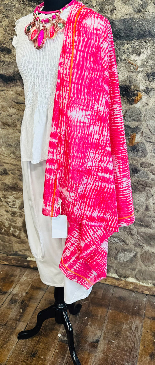 Cerise and tangerine border  statement wrap