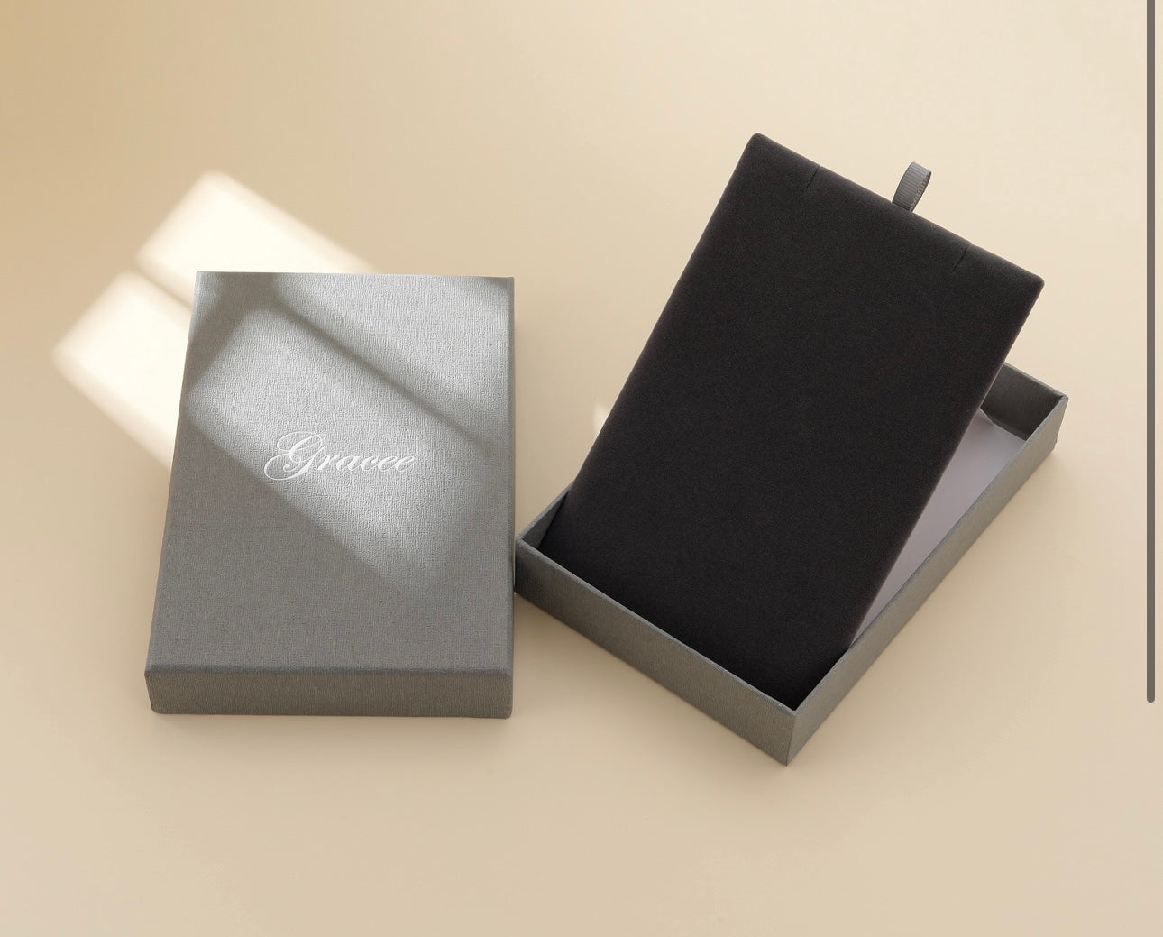 Statement delicate style giftboxed earrings