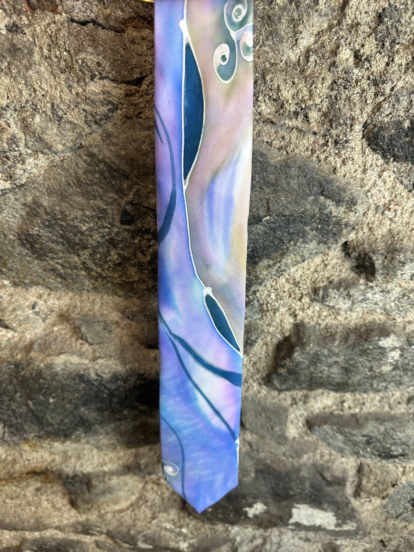 Lorshadesign Handpainted silk tie