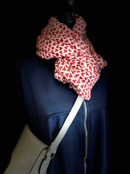“Little red heart “scarf