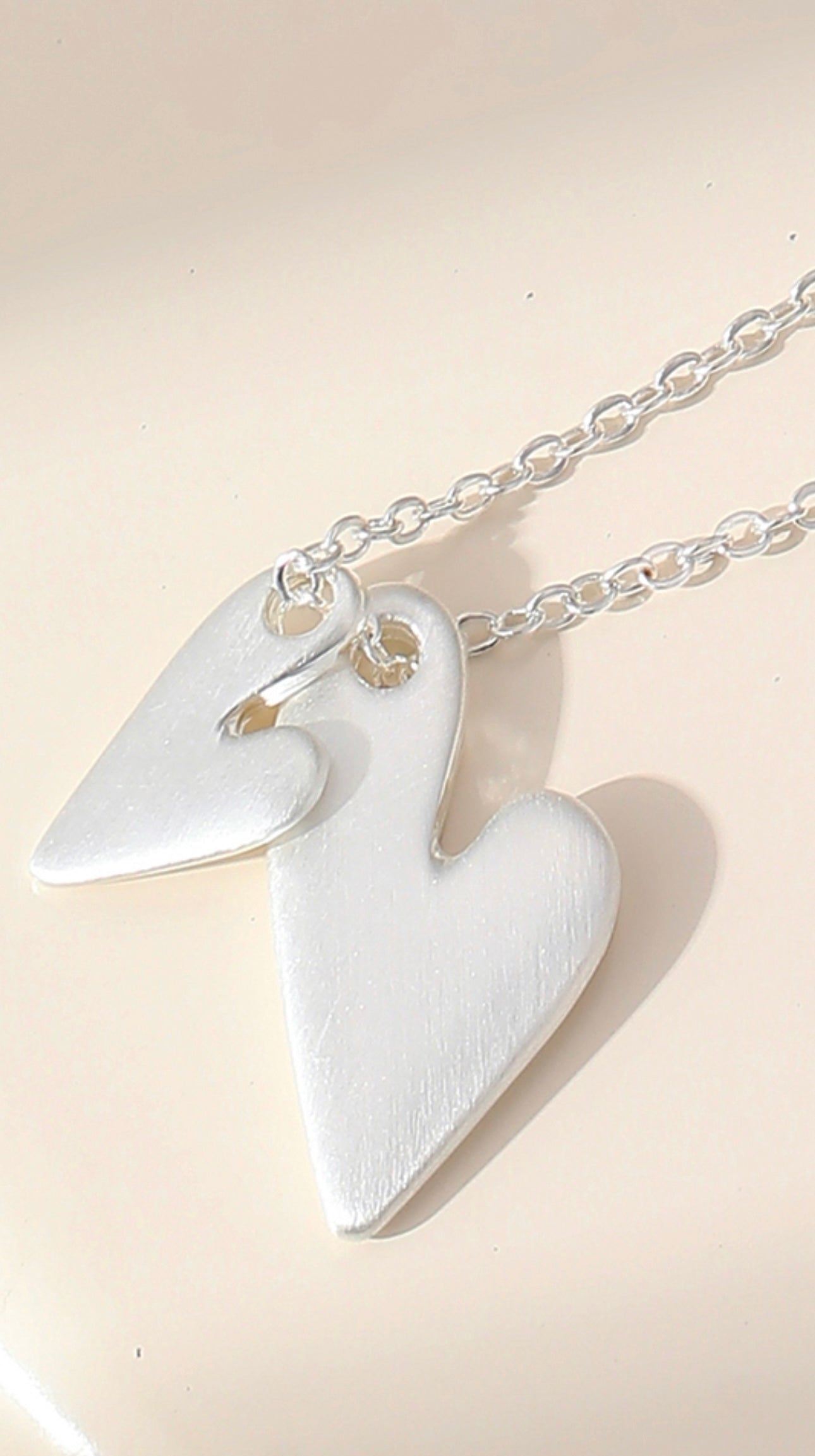 Double heart silver plated neckpiece