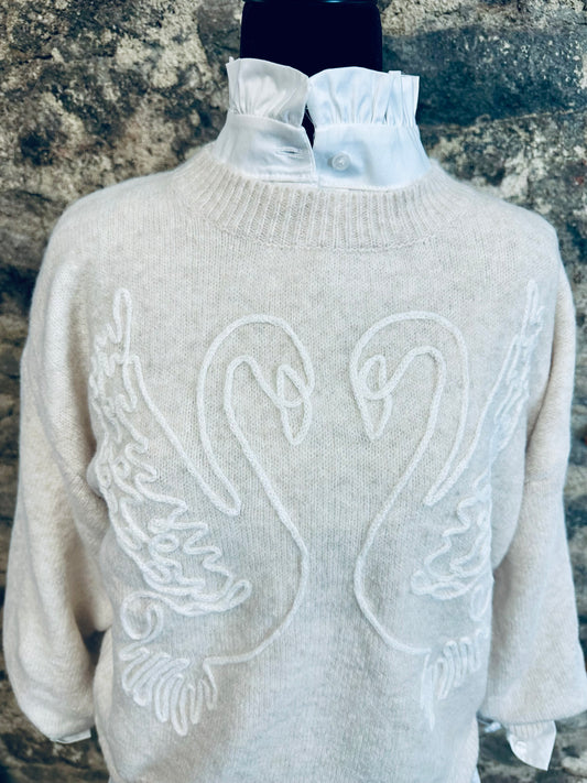 Swan embroidered Italian knit jumper natural