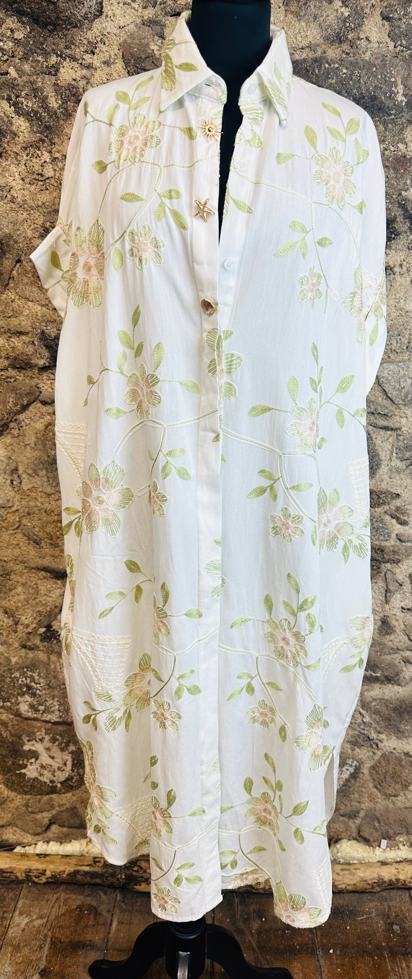 “Victoria” embellished embroidered Italian dress shirt