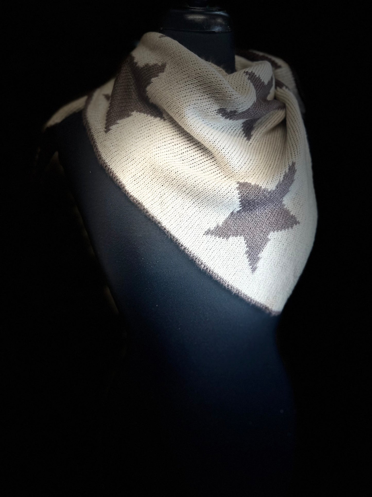 Mocha star wool triangle neck scarf