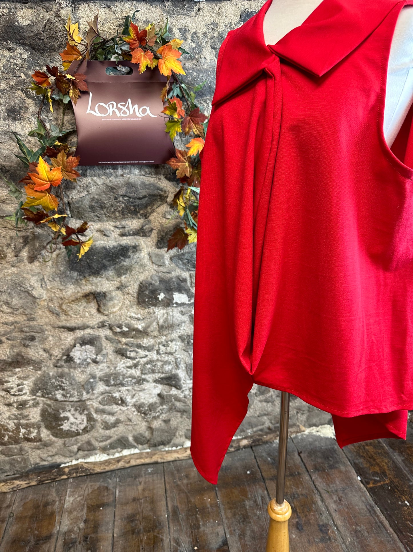 “Rielly “cherry red irregular Italian tunic