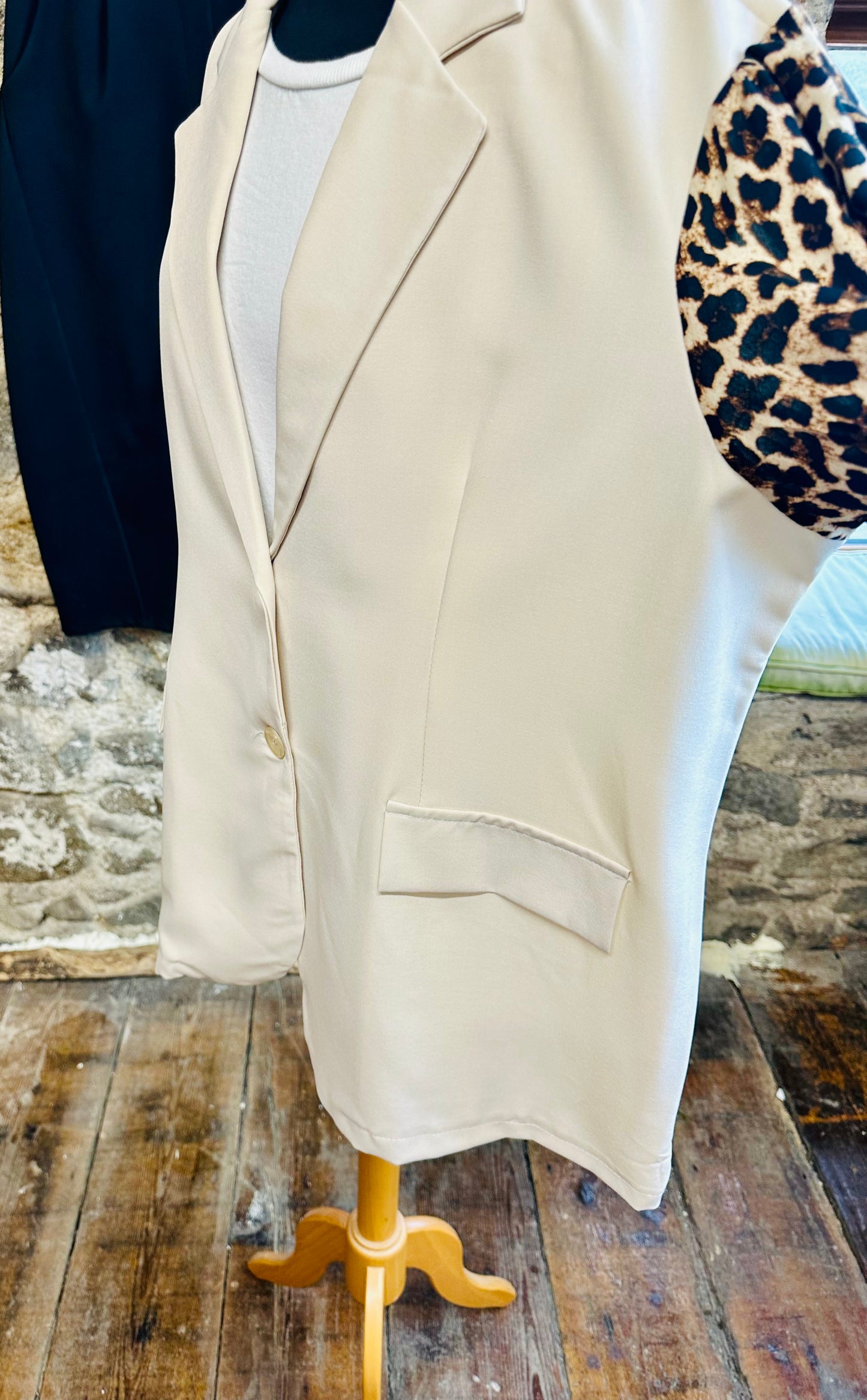 “Beth “ cream dress blazer